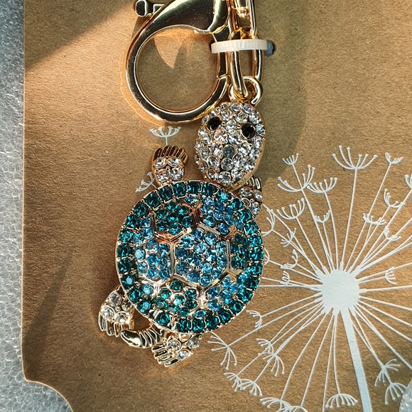 Accessories - Gold and Blue Sparkling Turtle Keychain NWT